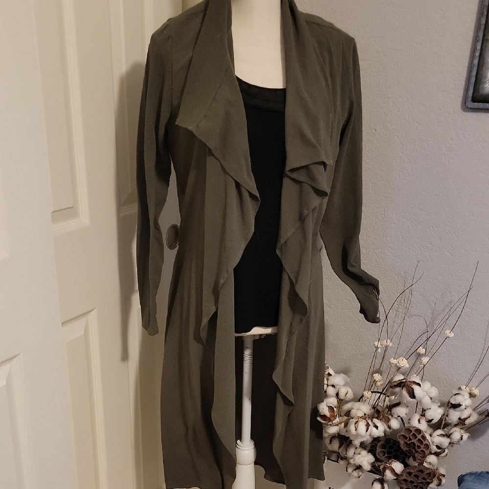 OLIVE GREEN CARDIGAN